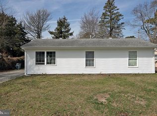 115 6th St, Waretown, NJ 08758