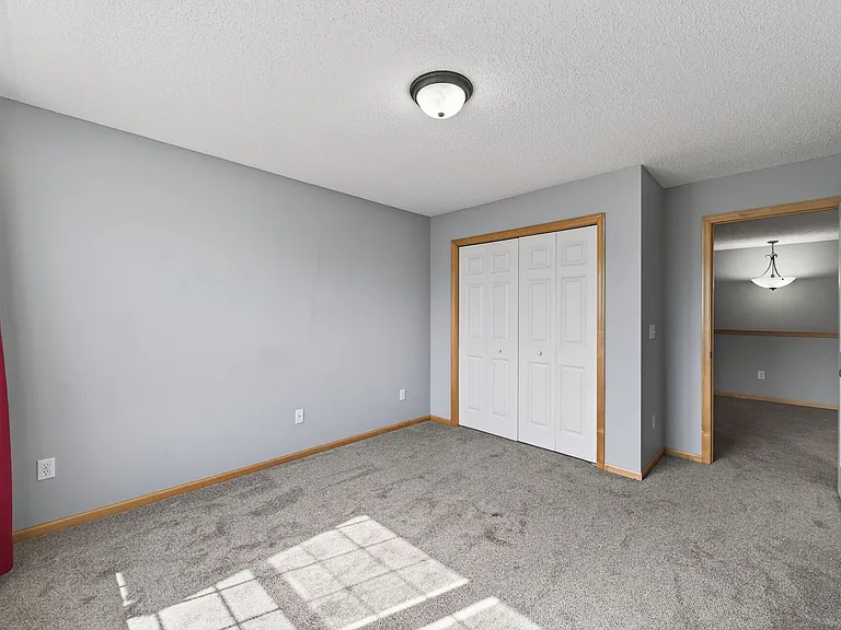 12210 Urbank St NE #B — Photo 12