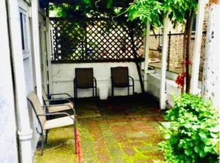 138 Zabriskie St #1A, Jersey City, NJ 07307