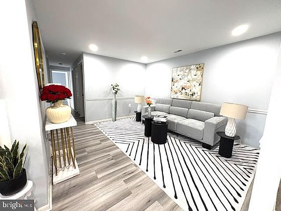 4th image of 18032 Chalet Dr #26201