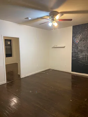 Rented by Urban Real Estate Property Group Inc | media 7