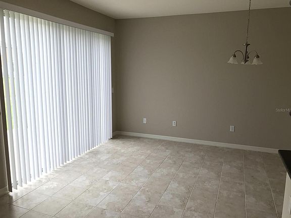 4th image of 7072 Woodchase Glen Dr