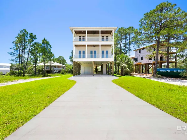 26592 Carondelette Dr, Orange Beach, AL 36561
