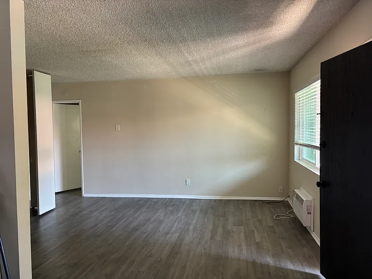 555 S La Veta Park Cir #238 — Photo 19