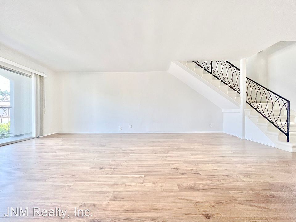 1st image of 8618 Whitworth Dr Unit 203
