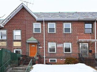 6609 Booth St, Rego Park, NY 11374