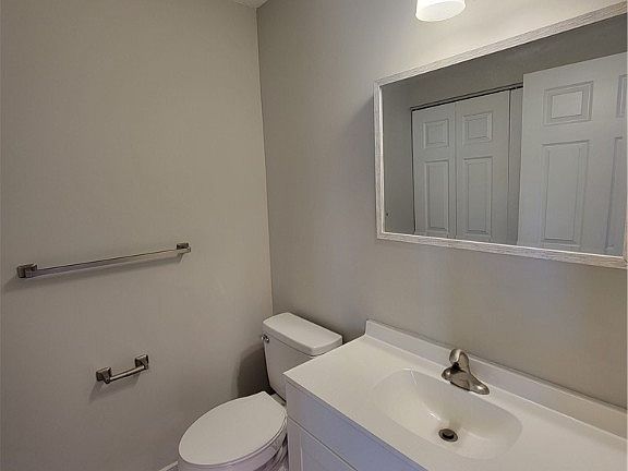 2nd image of 7822 Fitzgerald Ct