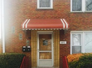 1032 Linden Ave APT 1, Bellwood, IL 60104