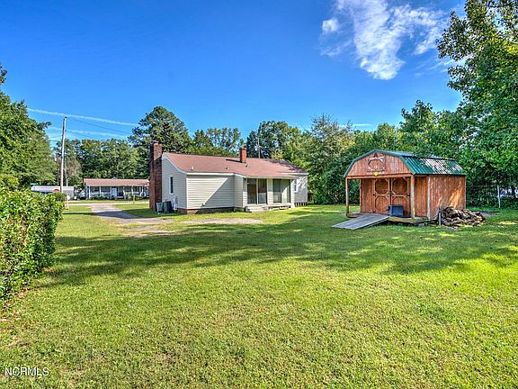 3rd image of 609 Deweese Avenue