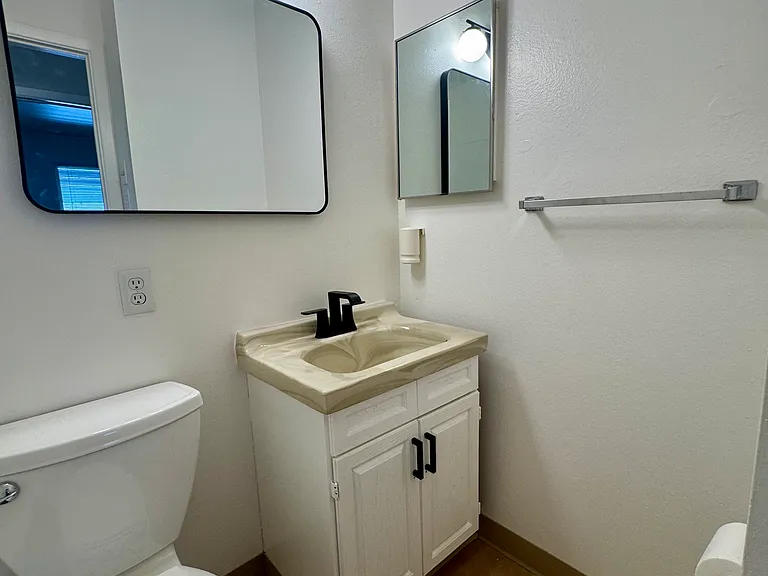 3355 Pierremont Rd — Photo 17