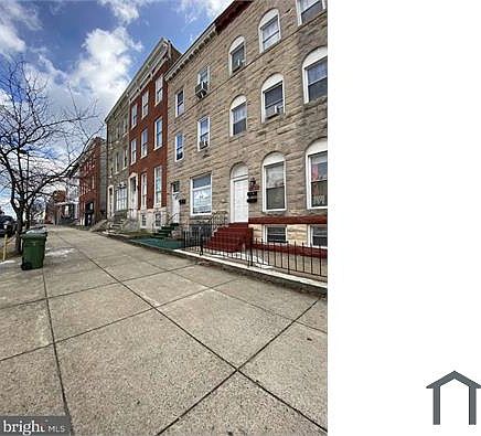 1st image of 219 E North Ave #3