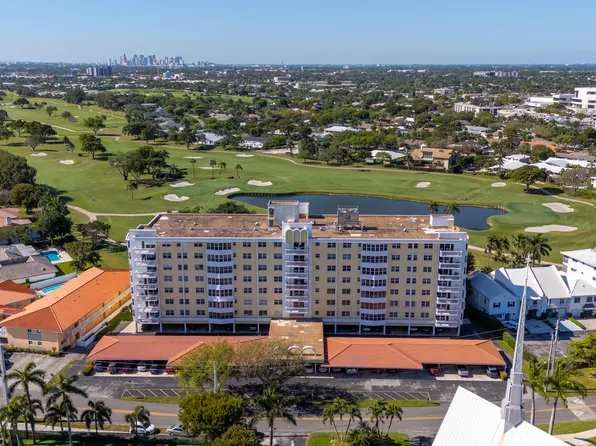 2500 NE 48th Lane #308, Fort Lauderdale, FL 33308
