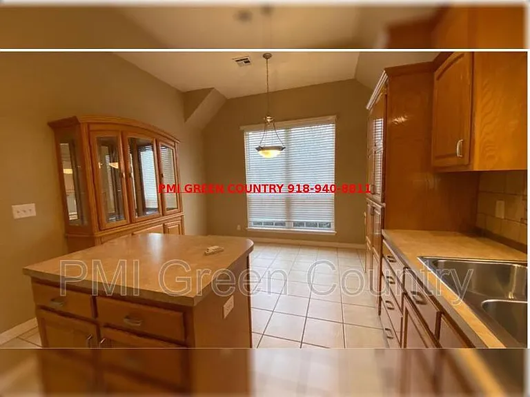 7305 E Indianola St — Photo 10