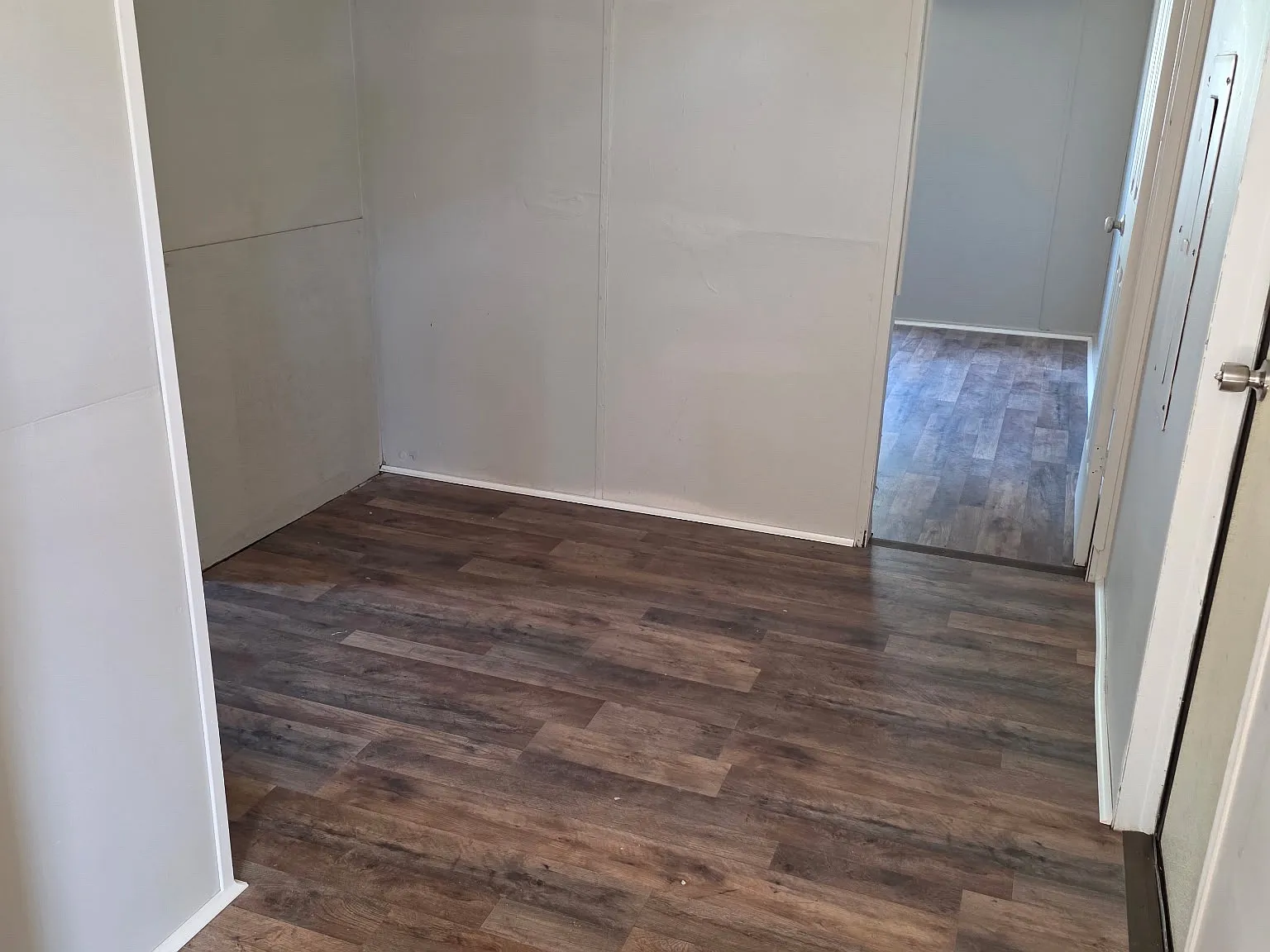 2 bed, 770 sqft, $1,400 — Photo 3
