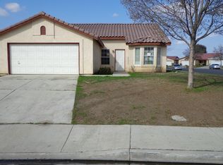 4501 Snapdragon Ln, Bakersfield, CA 93304