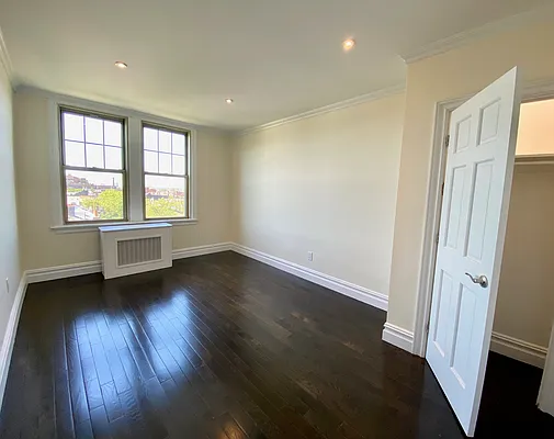 Rented by Douglas Elliman | media 20