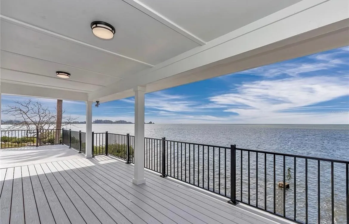 6417 Driftwood Dr — Photo 1