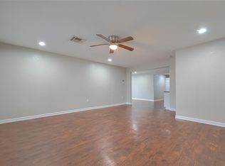 1143 Majestic St, Houston, TX 77020