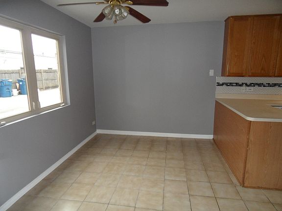 4th image of 3510 Thomas St #1