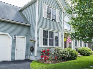 12 Stonewood Cir, North Attleboro, MA 02760