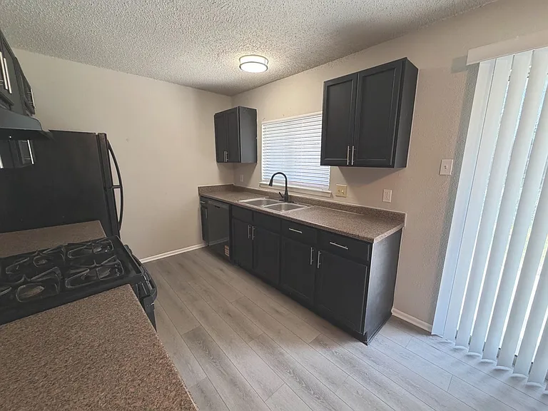 5263 Charolais Dr — Photo 7