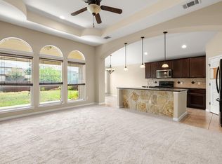 122 Legends Of Hutto Trl, Hutto, TX 78634
