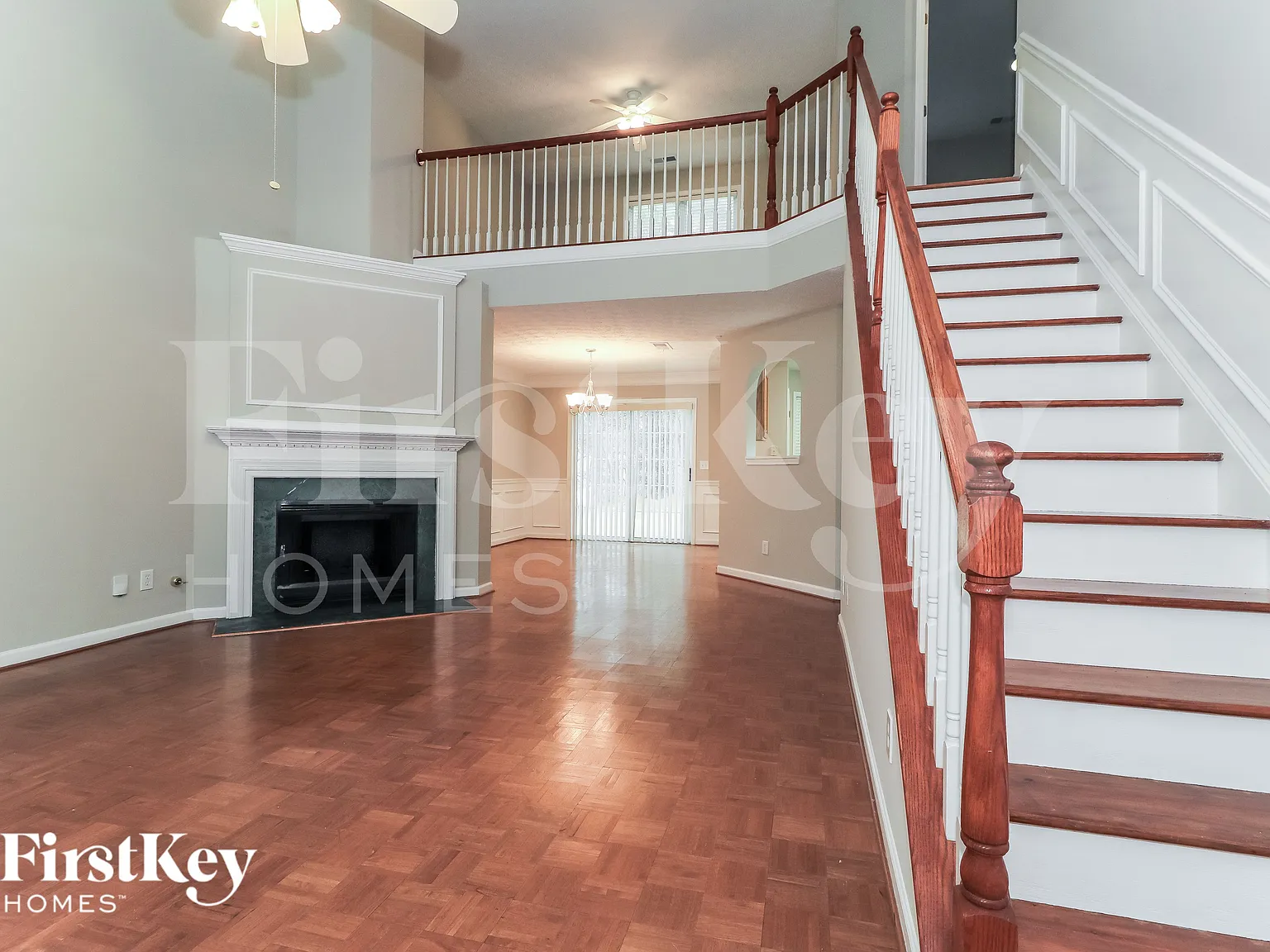 3 bed, 2.5 bath, 1690 sqft, $2,160 — Photo 4