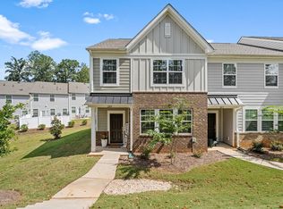 209 Stammer Ln, Travelers Rest, SC 29690