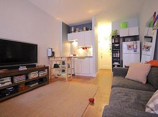 449 W 56th St #B4, New York, NY 10019