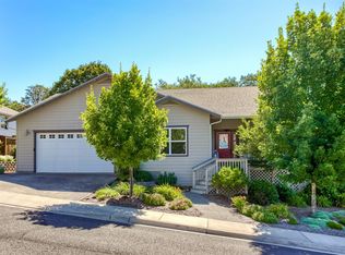 504 Cypress Ave, Rogue River, OR