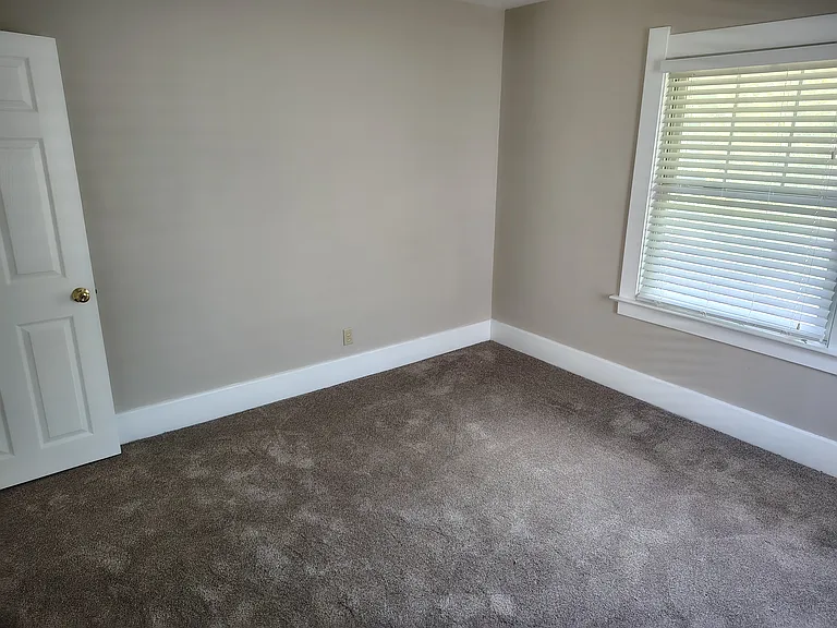 4342 Willys Pkwy — Photo 45