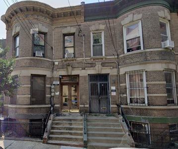 450 E 186 Street, Bronx, NY, 10458