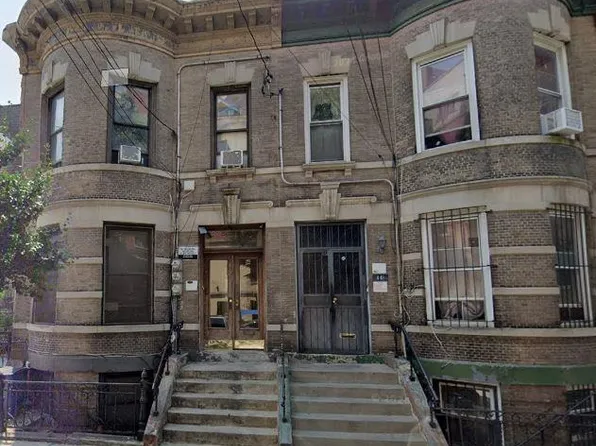 450 E 186 Street, Bronx, NY 10458