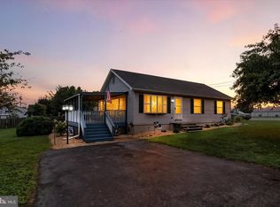 1484 Fire Hall Rd, Spring Grove, PA 17362