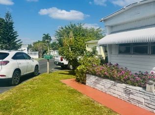 3110 SW 50th Ter, Davie, FL 33314