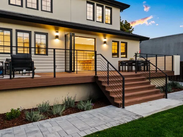 137 Oakview Dr, San Carlos, CA 94070