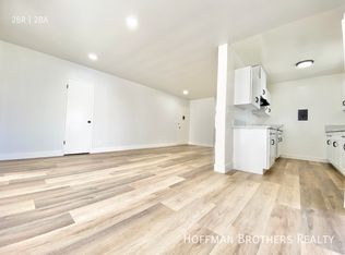 926 4th St #8, Santa Monica, CA 90403