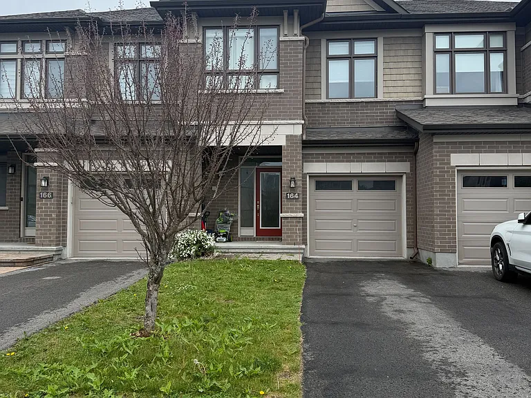 164 Larimar Cir — Photo 2