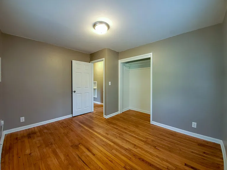 519 E Anna St — Photo 19