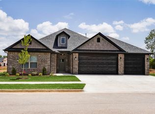 1371 Sessile Oak Way, Bentonville, AR 72713