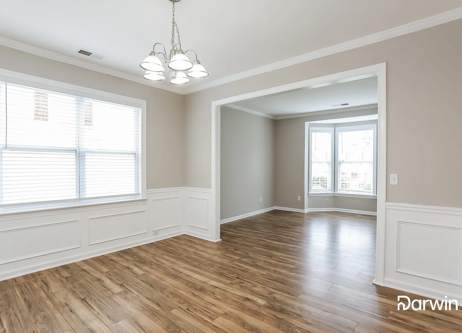 4 bed, 2.5 bath, 2880 sqft, $2,475 — Photo 4