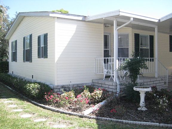 3rd image of 142 Forest Dr
