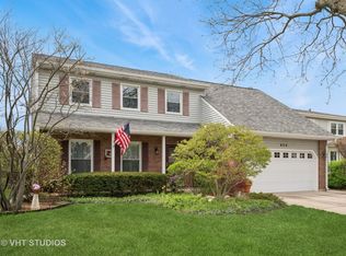 654 Cherrywood Dr, Wheeling, IL 60090