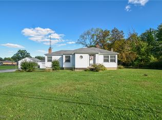 4574 Warren Meadville Rd, Cortland, OH 44410