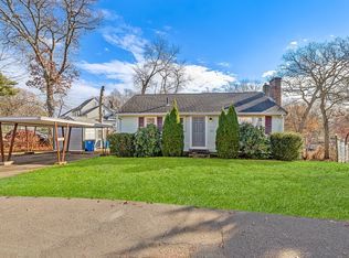 123 Pond St, Randolph, MA 02368