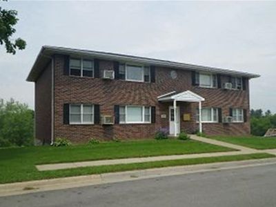 1490 Tower Dr, Dubuque, IA, 52003