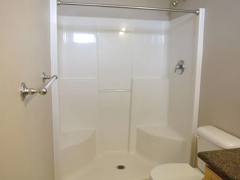 699 Trinity St NE — Photo 18