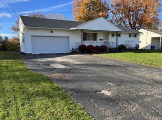 760 Brennan Dr, Amherst, OH 44001