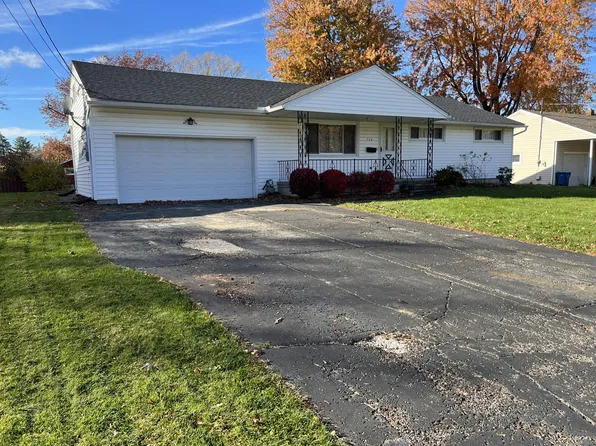 760 Brennan Dr, Amherst, OH 44001