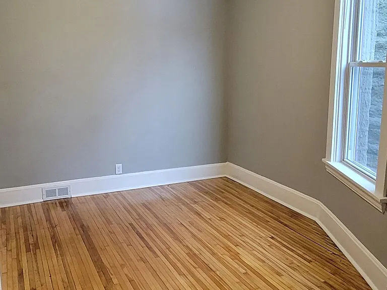 955 Edmund Ave #3 — Photo 6